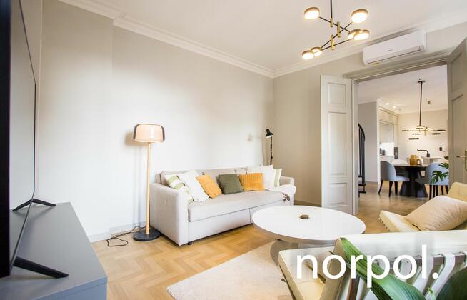 Nowoczesne dwupoziomowe mieszkanie