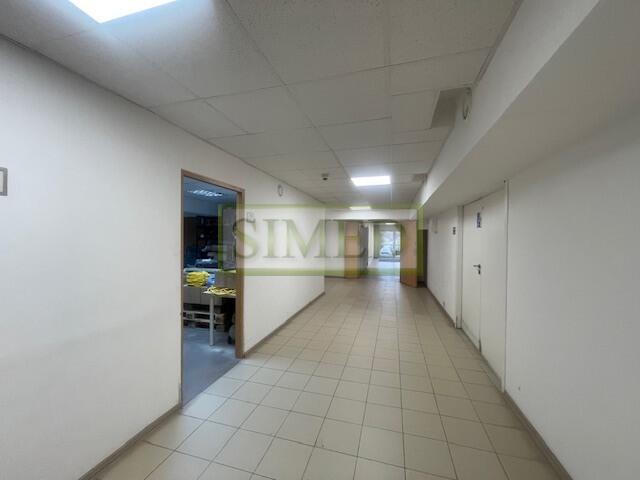 Pokój ok 50 m 2 ,ochrona, dostęp 24h, parking