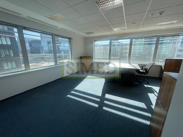 Biuro,usługi,wysoki standard,parking,24h,recepcja