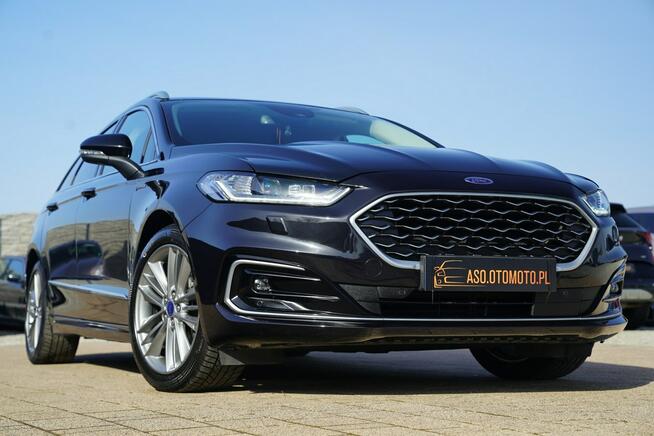 Ford Mondeo VIGNALE ful led KAMERA nawi SKÓRA wentylacja alusy 18 masaze MAX OPCJA