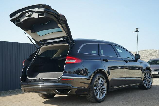 Ford Mondeo VIGNALE ful led KAMERA nawi SKÓRA wentylacja alusy 18 masaze MAX OPCJA