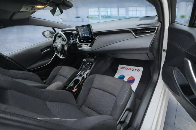 Toyota Corolla 22r + Salon Polska 1.8 HYBRID 1wł z Pakietem TECH Zimowy Bezwypadkow