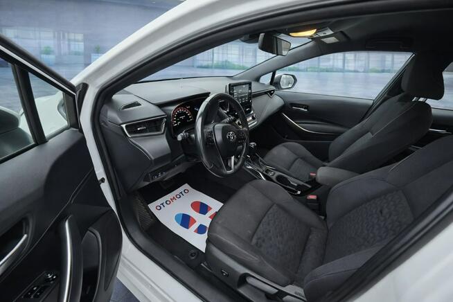 Toyota Corolla 22r + Salon Polska 1.8 HYBRID 1wł z Pakietem TECH Zimowy Bezwypadkow