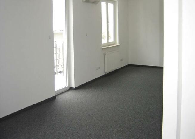 BUDYNEK BIUROWY - Warszawa Ursynów