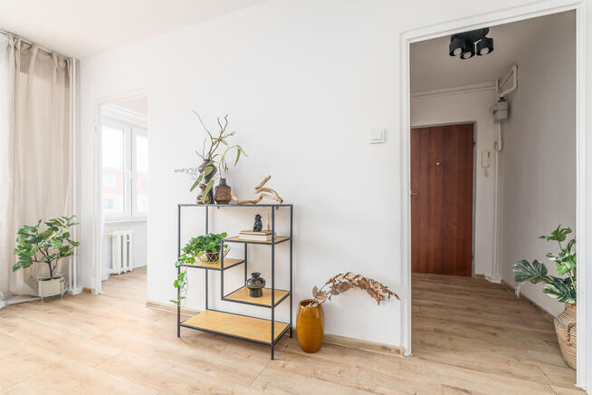 2 pokoje w niskim bloku na Pomorzanach