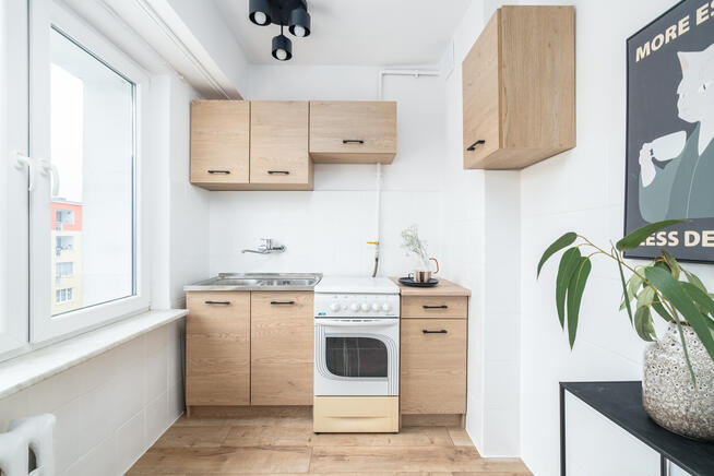 2 pokoje w niskim bloku na Pomorzanach