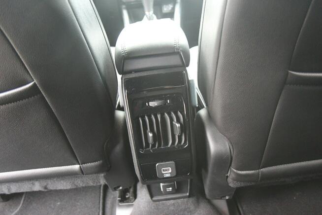 Jeep Compass 2024r. LIMITED 2,0 TURBO 200Km benzyna ALUFELGI 18" 15737KM Nowe