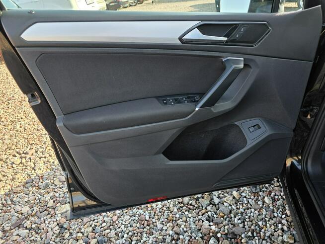 Volkswagen Tiguan 2.0 150 4Motion Alusy 18 Full LED Navi Kamera Cofania DSG Gwarancja