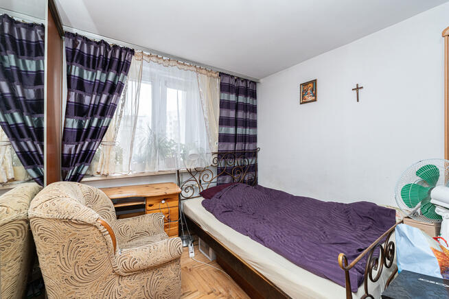 Okazja! Dwa ustawne pokoje z widną kuchnią