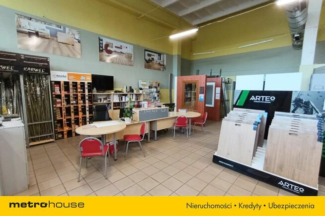 Na sprzedażbudynek handlowo-usługowy w Staszowie
