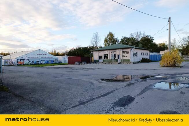 Na sprzedażbudynek handlowo-usługowy w Staszowie