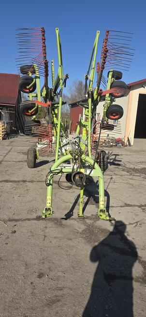 Zgrabiarka dwukaruzelowa claas liner 680 profil