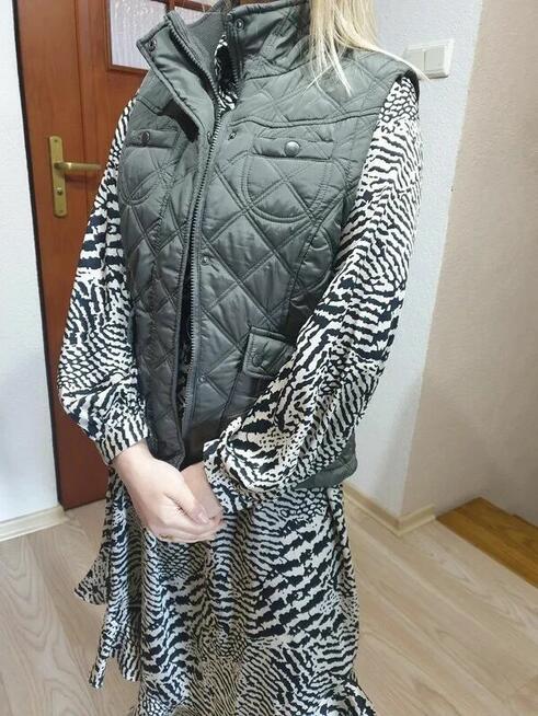 Pikowana brązowa kamizelka 38 George