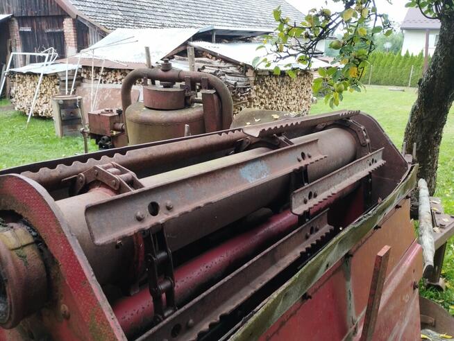 Gardziel kombajnu Massey Ferguson 520