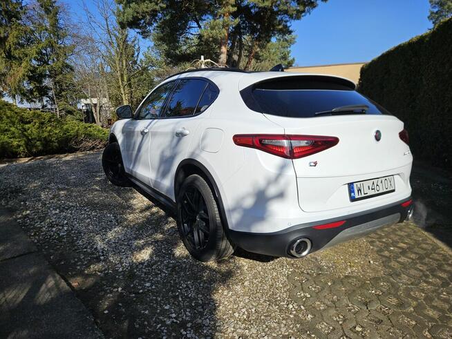Alfa Romeo Stelvio 2.0 280 KM z 2018 roku bogate wyposażenie