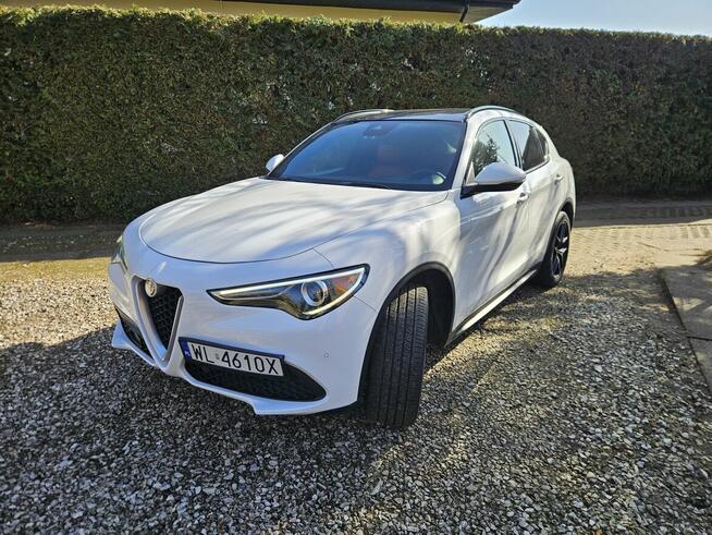 Alfa Romeo Stelvio 2.0 280 KM z 2018 roku bogate wyposażenie