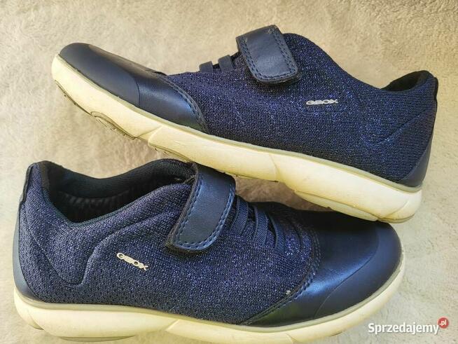 Geox (36) Granatowe. Dł. wkładki 23.5cm. Stan BDB