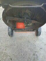 Kosiarka spalinowa z koszem i napędem