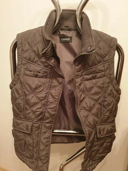 Pikowana brązowa kamizelka 38 George