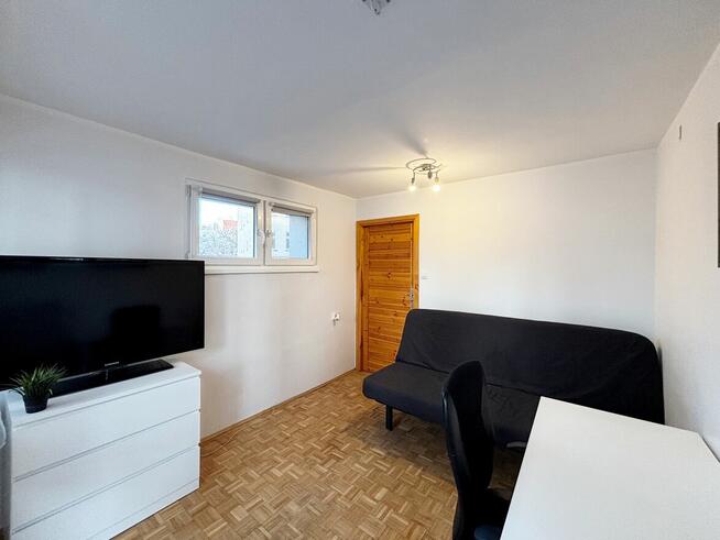 Rozkładowe 2 pok. z balkonem blisko Sky Tower