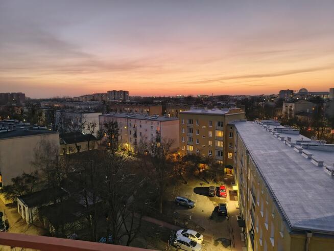 Wynajmę 2 pokoje w mieszkaniu z przestrzenny widokiem zachód