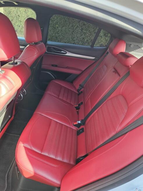 Alfa Romeo Stelvio 2.0 280 KM z 2018 roku bogate wyposażenie