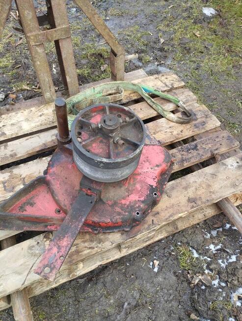 Na sprzedaż dzwon kombajnu Massey Ferguson 510