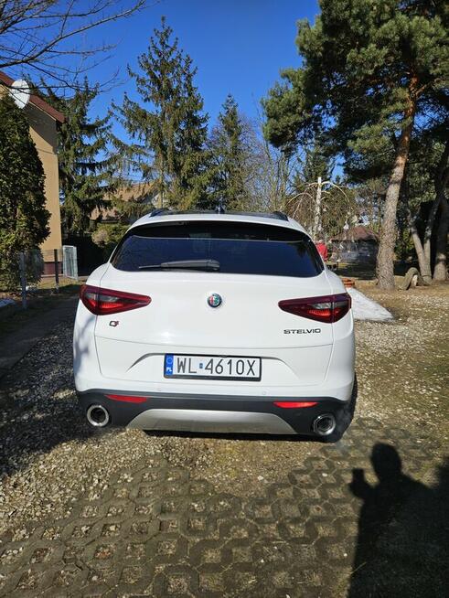 Alfa Romeo Stelvio 2.0 280 KM z 2018 roku bogate wyposażenie