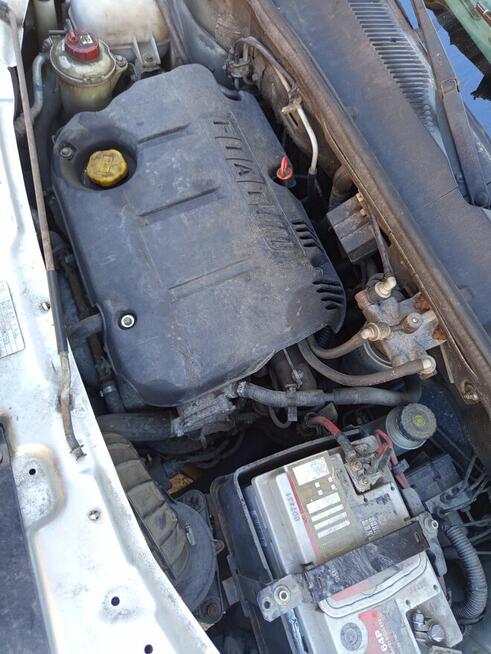 Fiat Doblo 2005 1.9 JTD NA części .