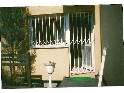 KRATY ANTYWŁAMANIOWE*OGRODZENIA*BALUSTRADY*USŁUGI