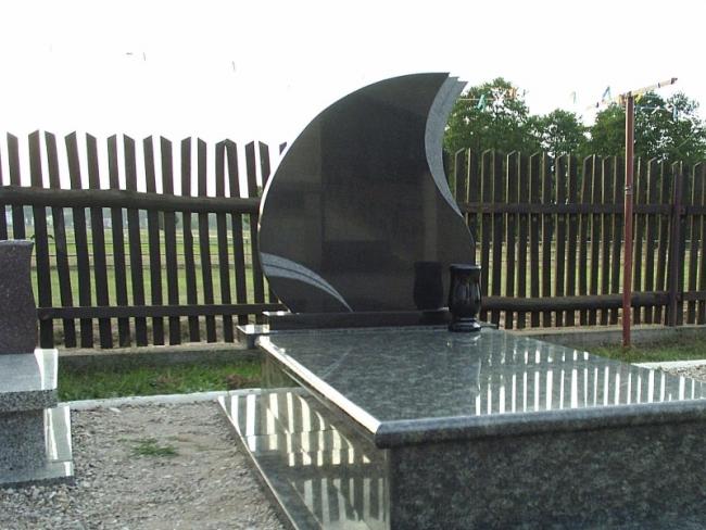 ZAKŁAD KAMIENIARSKI NAGROBKI GRANIT OBIERWIA gmina LELIS