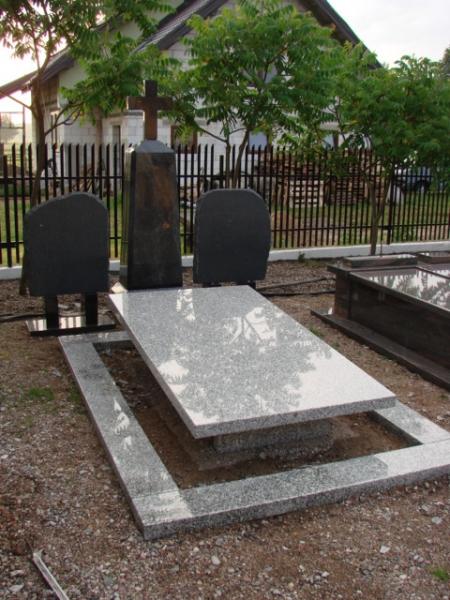 ZAKŁAD KAMIENIARSKI NAGROBKI GRANIT OBIERWIA gmina LELIS