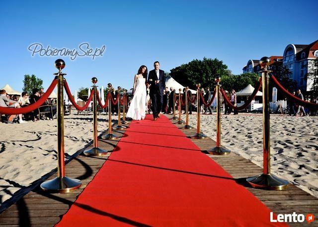 CZERONY i BIAŁY dywan - wynajem na każda okazję.