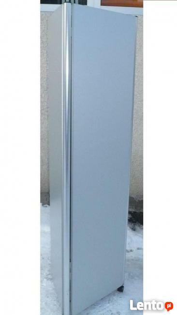 regał trójkątny aluminiowy