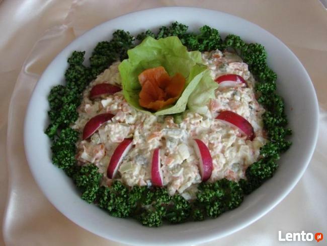 Kucharz wraz z obsługą kelnerską do wynajęcia na wesele