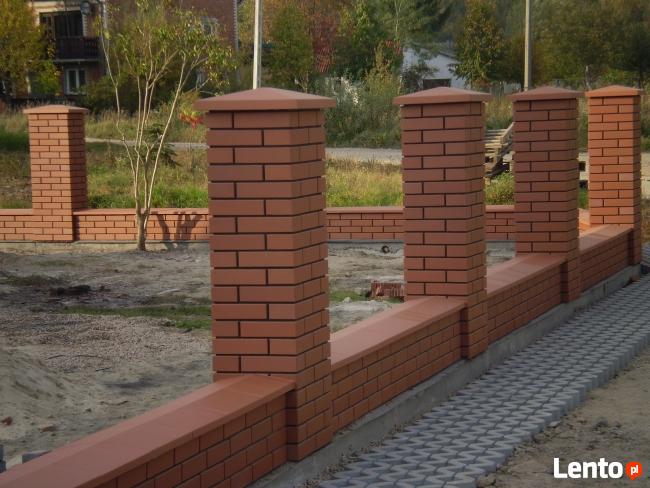 Ogrodzenia z kamienia i klinkieru