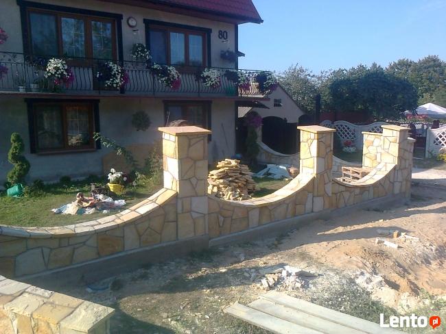 Ogrodzenia z kamienia i klinkieru