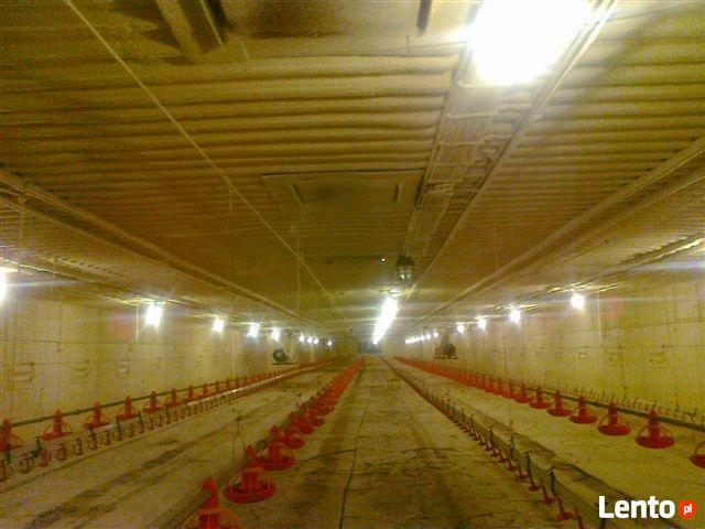 Pianka poliuretanowa, Docieplanie Natryskową Pianką Poliureta