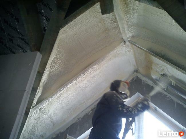 Docieplanie Poddaszy Pianką Poliuretanową, Strychy, Stropy