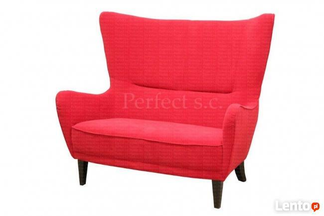 oferuje nowoczesny model zestawu wypoczynkowego ROMEO