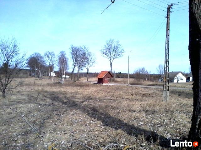 Sprzedam działkę rolno-budowlaną nad jeziorem o pow 2977 m2