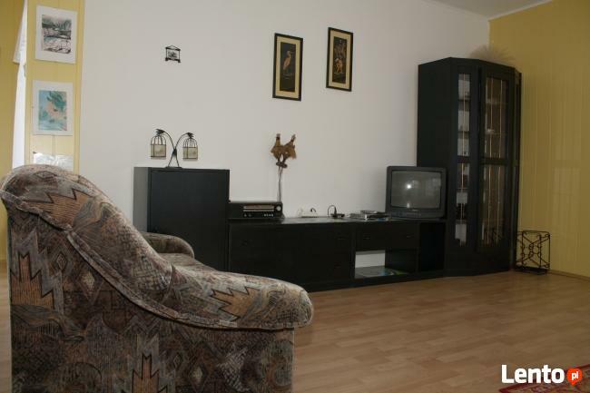 DOM NA SKARPIE NAD JEZIOREM - MAZURY