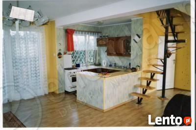 DOM NA SKARPIE NAD JEZIOREM - MAZURY