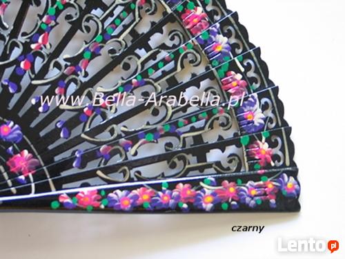 wachlarze z przepięknymi wycięciami, ręcznie malowane