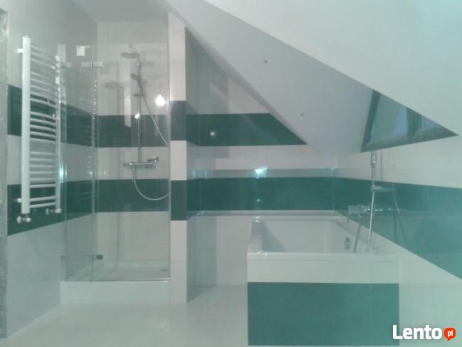 Układanie płytek kamienia paneli sufity gładzie malowanie