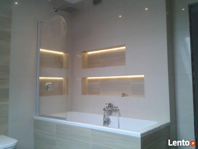 Układanie płytek kamienia paneli sufity gładzie malowanie