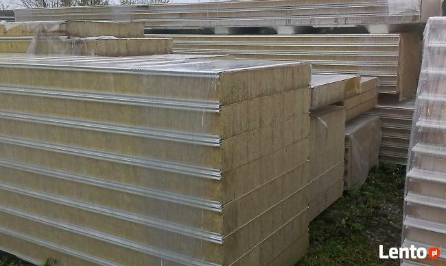 Płyty warstwowe, świetliki