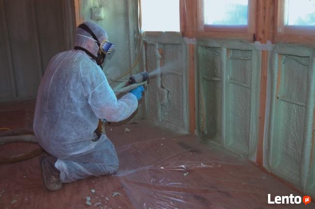 Ocieplenia natryskowe pianką poliuretanową