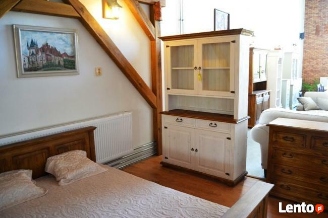 Białe Meble z Drewna