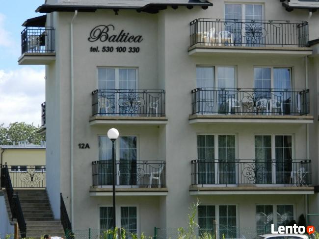 Reklama zewnętrzna, szyldy, tablice reklamowe, reklama LED